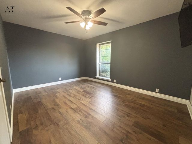 1302 DANBERRY STREET, Burkburnett, TX 76354