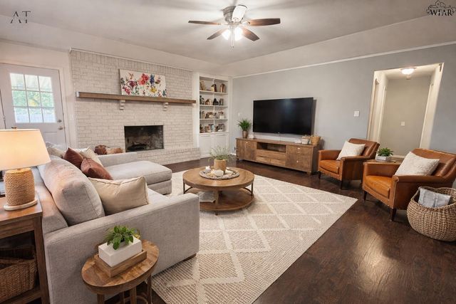 1302 DANBERRY STREET, Burkburnett, TX 76354