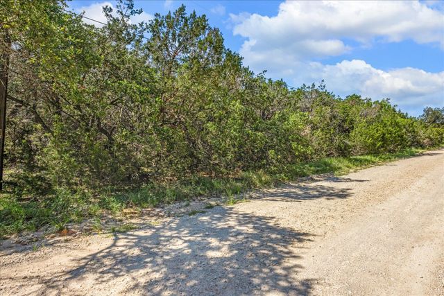 2453 S Rainbow Ranch RD S, Wimberley, TX 78676