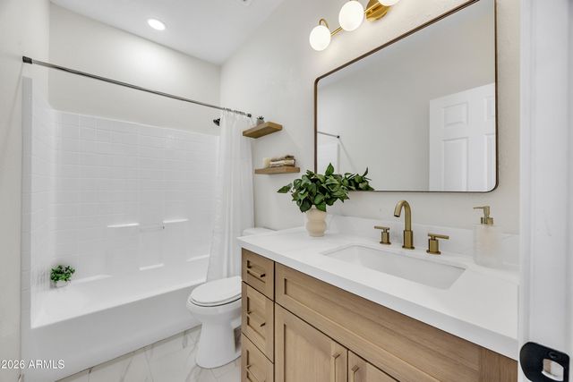 9084 N 47TH Lane, Glendale, AZ 85302