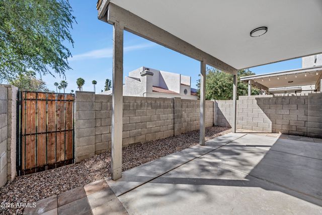 9084 N 47TH Lane, Glendale, AZ 85302