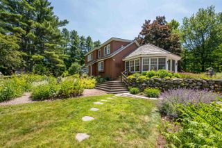 100 Page Road, New London, NH 03257