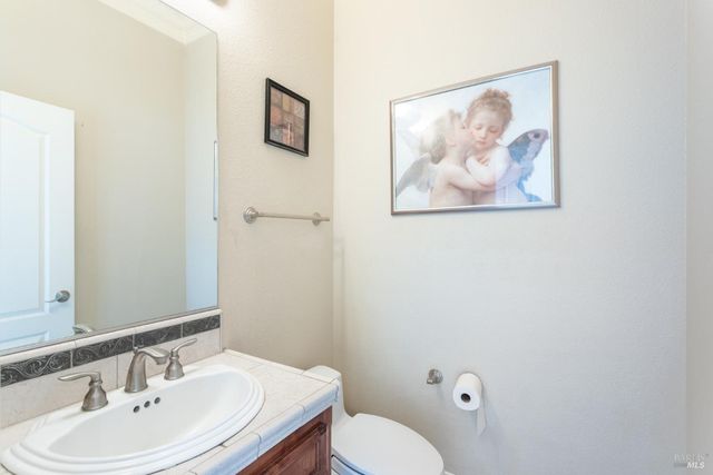 7605 Churn Creek Rd, Redding, CA 96002