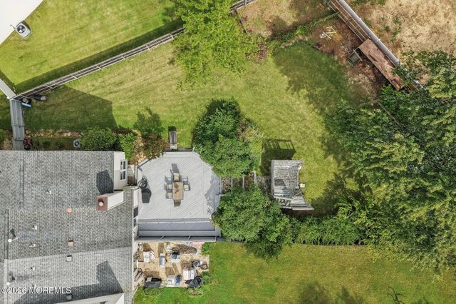 25 Longbrook Lane, Freehold, NJ 07728