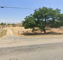 1290 S Plano Street, Porterville, CA 93257