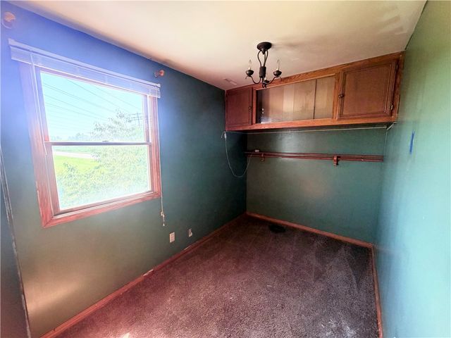 5945 Ward Road, Lewiston, NY 14132