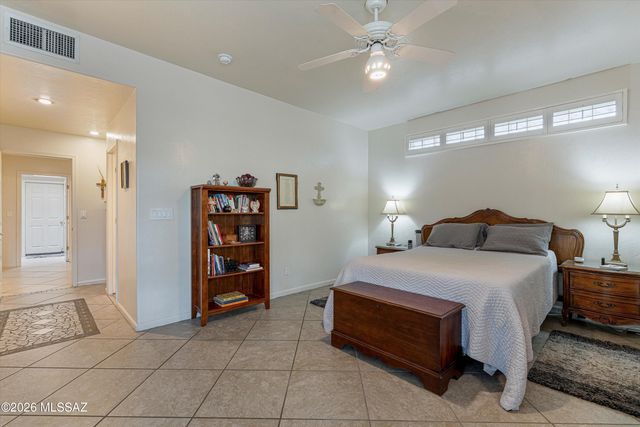 5555 N Crescent Ridge Drive, Tucson, AZ 85718