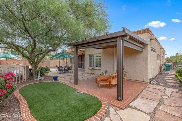5555 N Crescent Ridge Drive, Tucson, AZ 85718