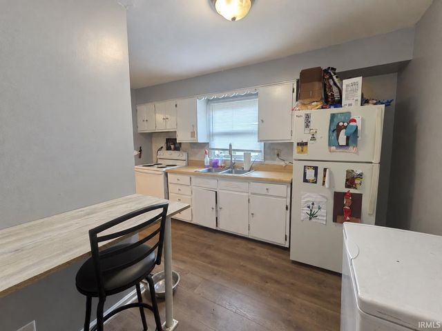 1507 Jackson Avenue, Evansville, IN 47714