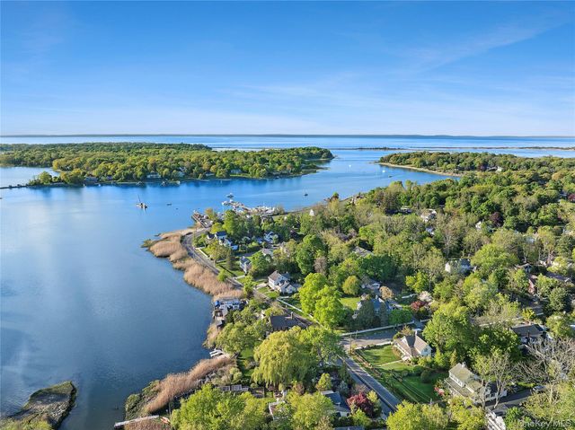 45 Shore Road, Setauket, NY 11733