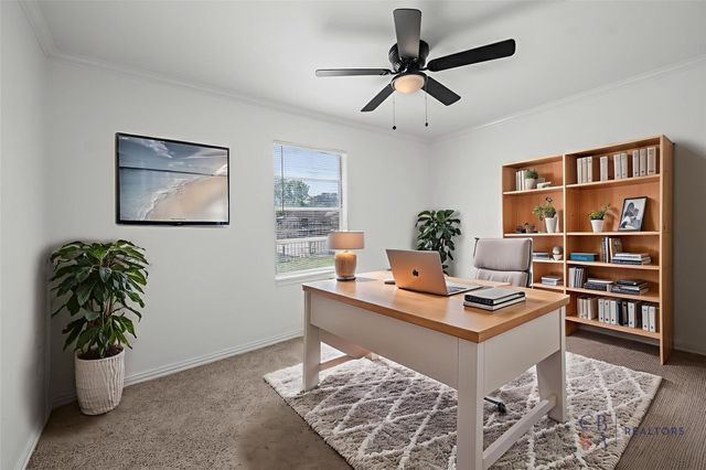 7817 Woodlyn Road, Houston, TX 77028