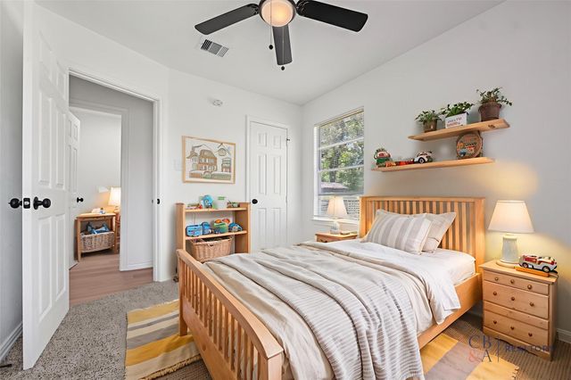 7817 Woodlyn Road, Houston, TX 77028