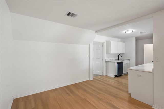 7817 Woodlyn Road, Houston, TX 77028