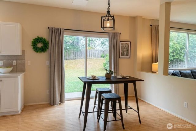 27345 245th Avenue SE, Maple Valley, WA 98038