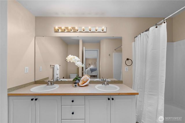 27345 245th Avenue SE, Maple Valley, WA 98038