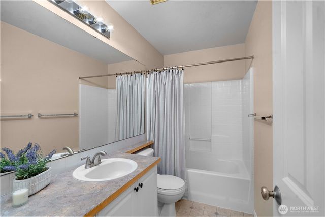 27345 245th Avenue SE, Maple Valley, WA 98038