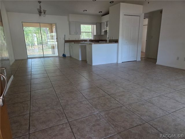 1471 E St James Loop, Inverness, FL 34453