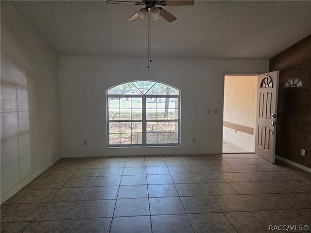 1471 E St James Loop, Inverness, FL 34453