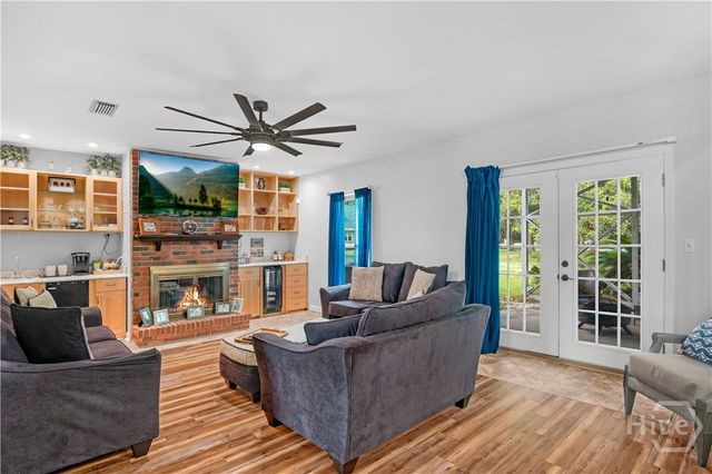 138 Thornhill Drive, Brunswick, GA 31525