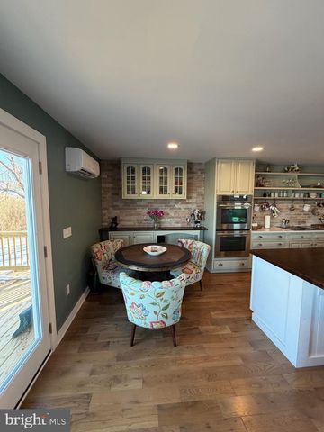 101 BEACHSIDE DR, Stevensville, MD 21666