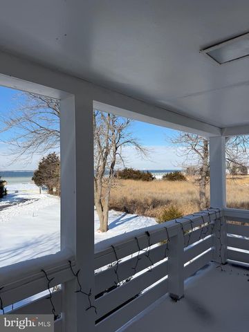 101 BEACHSIDE DR, Stevensville, MD 21666