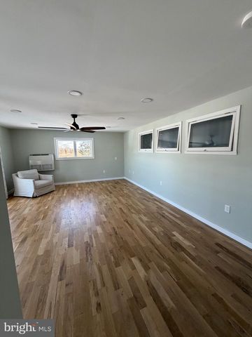 101 BEACHSIDE DR, Stevensville, MD 21666