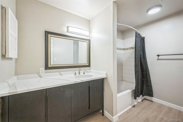 7755 E Quincy Ave Avenue 203A5, Denver, CO 80237