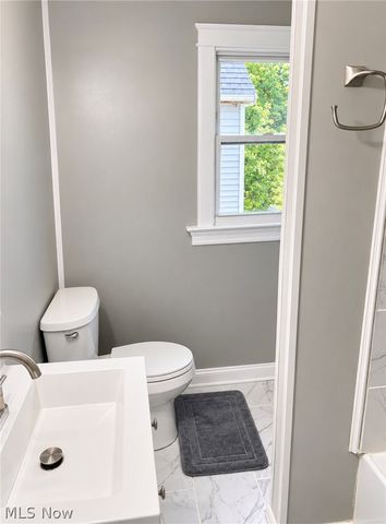 3270 E 118th Street, Cleveland, OH 44120