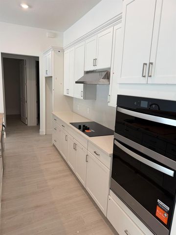 9604 Galata Tower Lane 59 Ashby, Lake Worth, FL 33467