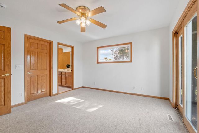 14858 Oakland Beach Avenue SE, Prior Lake, MN 55372