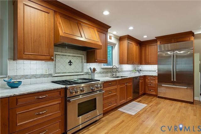 3 Raven Rock Ct, Henrico, VA 23229