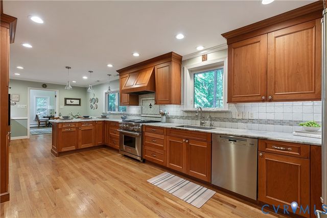 3 Raven Rock Ct, Henrico, VA 23229