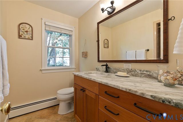 3 Raven Rock Ct, Henrico, VA 23229