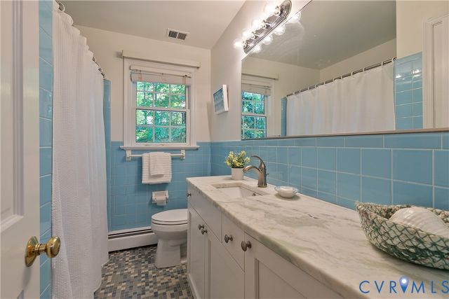 3 Raven Rock Ct, Henrico, VA 23229