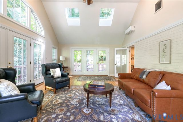 3 Raven Rock Ct, Henrico, VA 23229