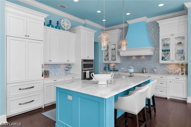 591 Goldcoast CT, Marco Island, FL 34145