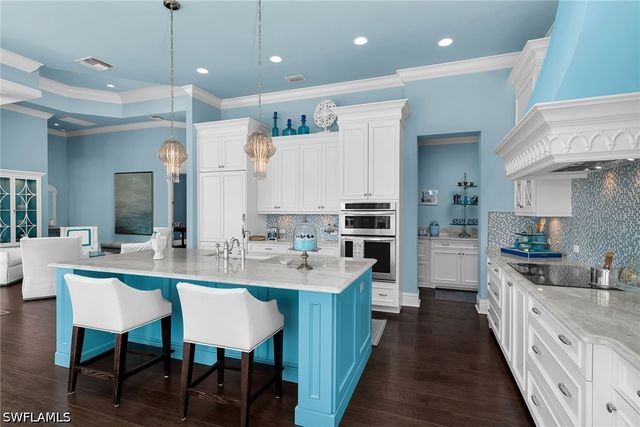 591 Goldcoast CT, Marco Island, FL 34145