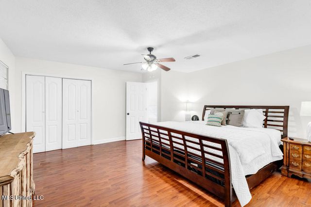 152 Holiday Avenue, Pass Christian, MS 39571