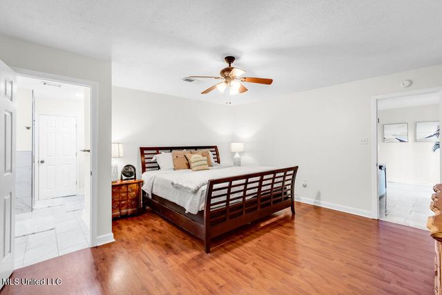 152 Holiday Avenue, Pass Christian, MS 39571