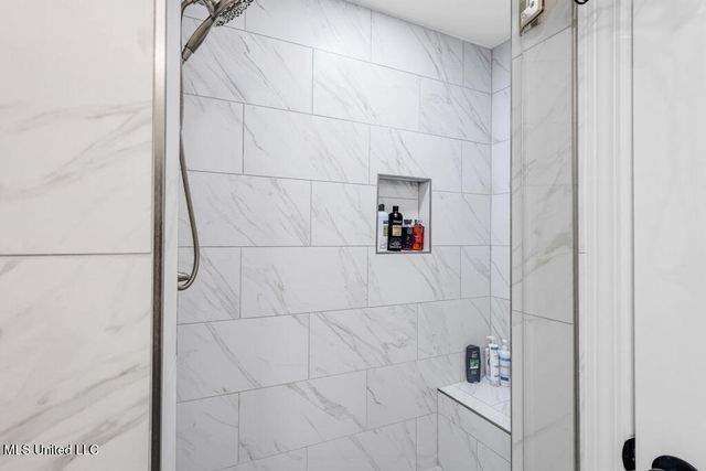 152 Holiday Avenue, Pass Christian, MS 39571