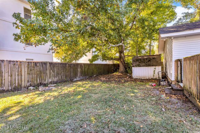 152 Holiday Avenue, Pass Christian, MS 39571