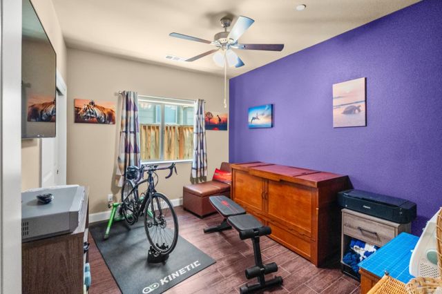 1400 Sawtooth Drive, Hollister, CA 95023