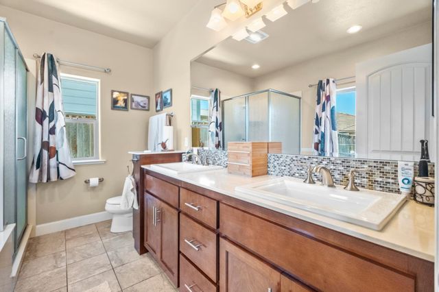 1400 Sawtooth Drive, Hollister, CA 95023