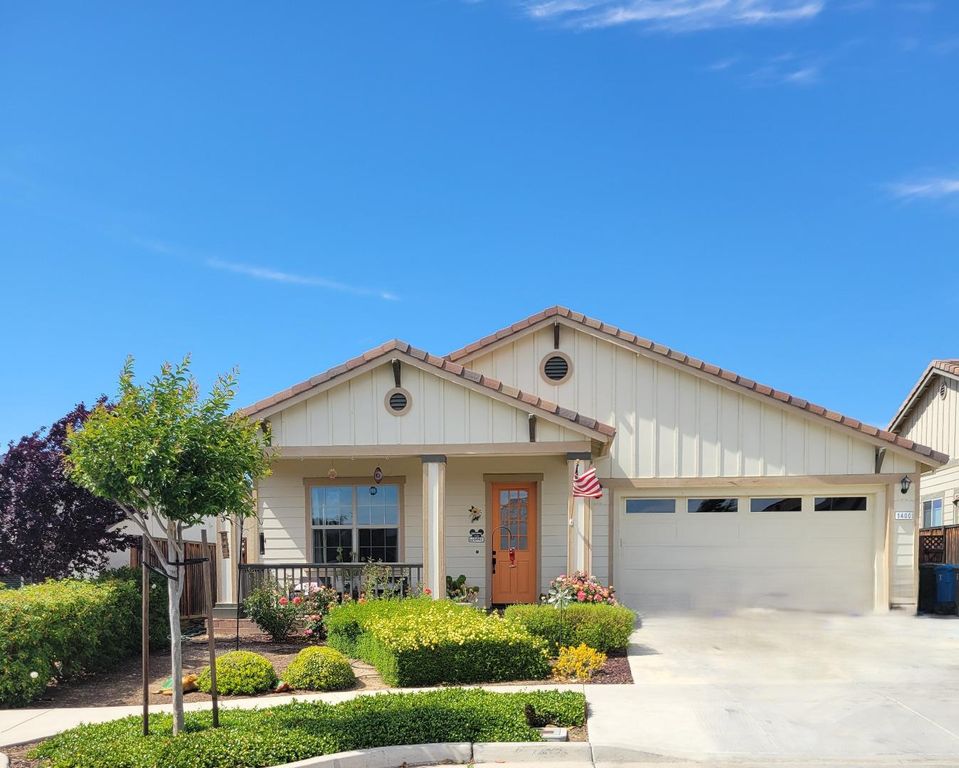 1400 Sawtooth Drive, Hollister, CA 95023