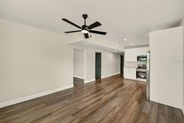 206 N MACDILL AVENUE, Tampa, FL 33609