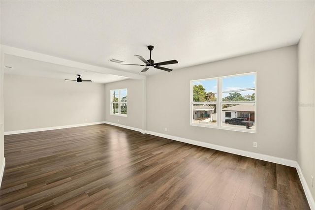 206 N MACDILL AVENUE, Tampa, FL 33609