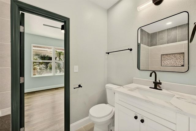 206 N MACDILL AVENUE, Tampa, FL 33609