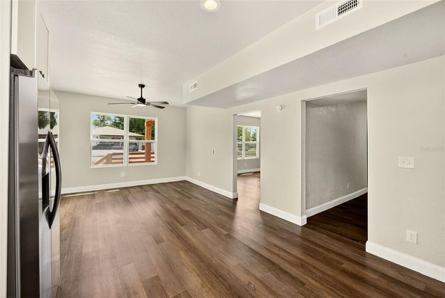 206 N MACDILL AVENUE, Tampa, FL 33609