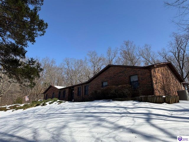 320 Forest Trace, Radcliff, KY 40160