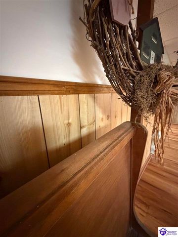 320 Forest Trace, Radcliff, KY 40160